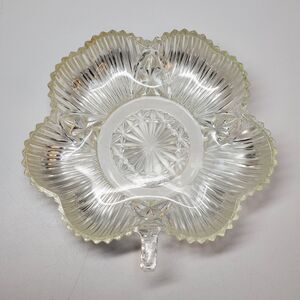 Vintage Federal Glass Shamrock Shaped Candy/Nut Dish 6" Clover‎ Great Condition